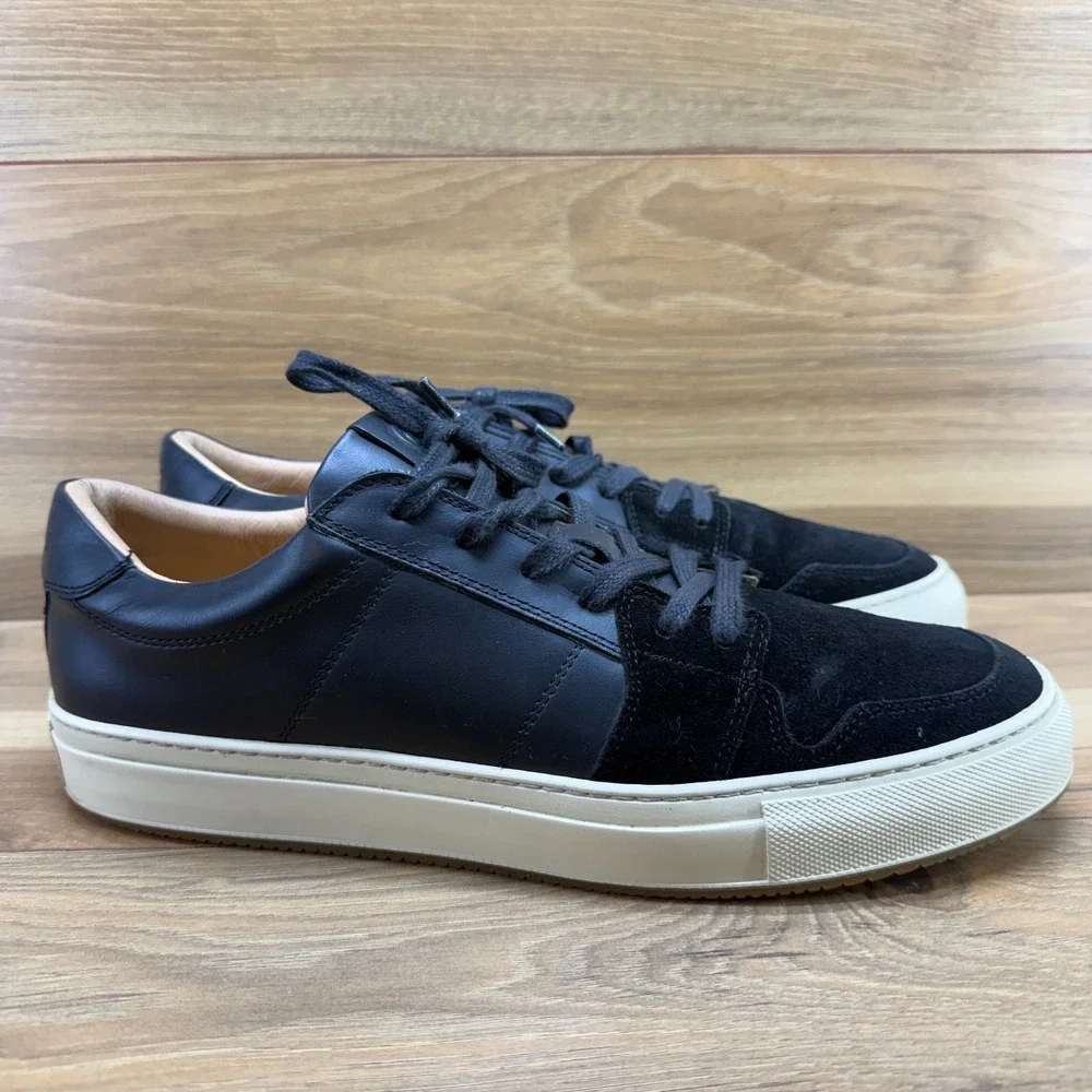 Greats‎ Brooklyn Sneakers Mens 11 Black Suede and Leather Low Top Modern Casual